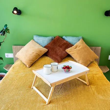 Artistic Flat In Center For Business&pleasure Trips *