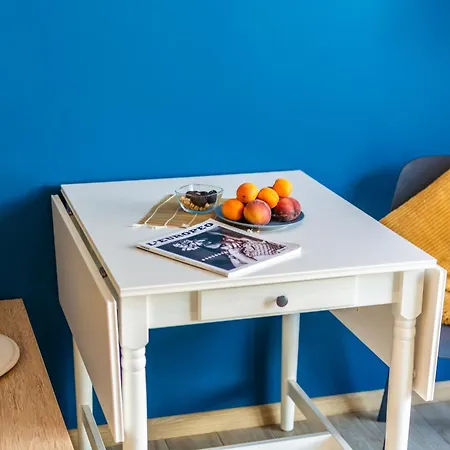 Apartment Artistic Flat In Center For Business&pleasure Trips